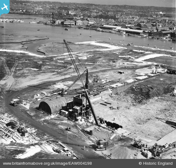 eaw004198 ENGLAND (1947). Land reclamation at the site of Hamworthy ...