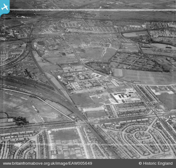 EAW005649 ENGLAND (1947). The Liver Industrial Estate, Everton Cemetery ...