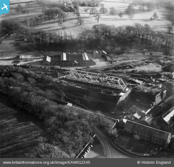 EAW012245 ENGLAND (1947). Project under construction at the Butterley ...