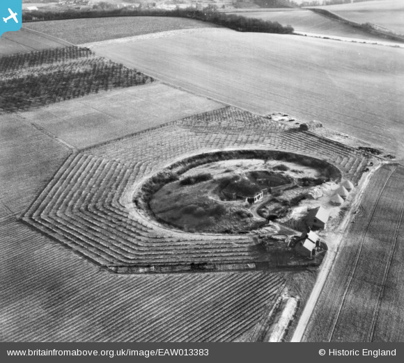 EAW013383 ENGLAND (1948). Fort Farningham, Farningham, 1948. This image ...