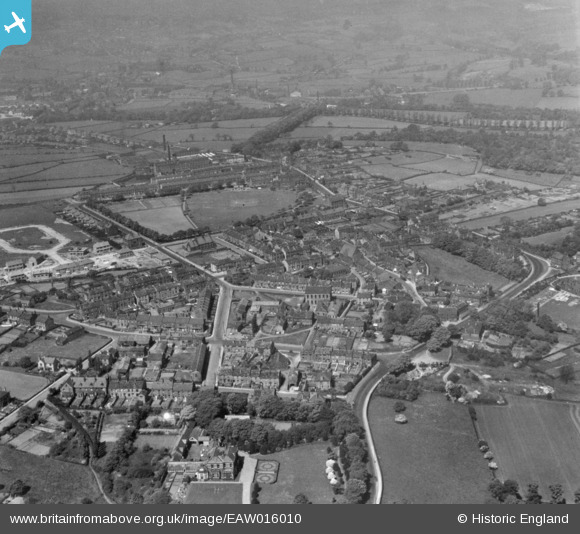 EAW016010 ENGLAND (1948). The village, Calverley, 1948. This image has