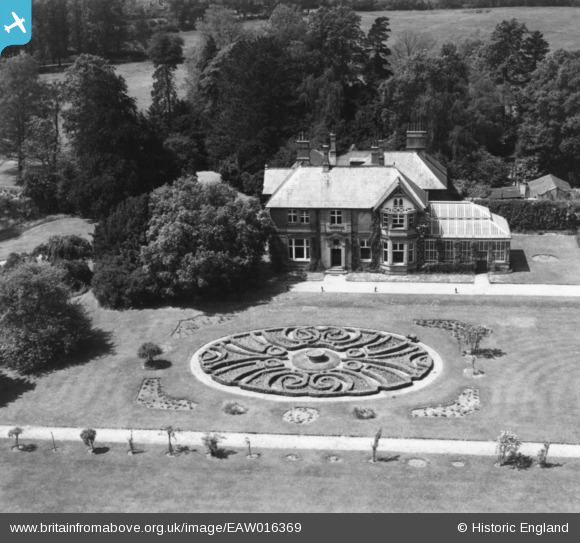 EAW016369 ENGLAND (1948). Ardencote, Claverdon, 1948. This image has