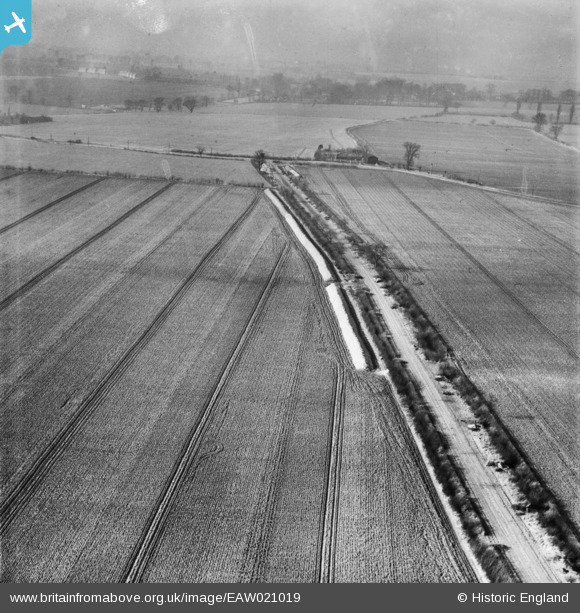 Uk Map Abbess Roding EAW021019 ENGLAND (1949). A storage clamp along Frayes Chase, Abbess ...