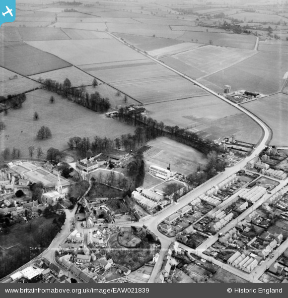 EAW021839 ENGLAND (1949). Irchester Road and the Scott Bader and Co