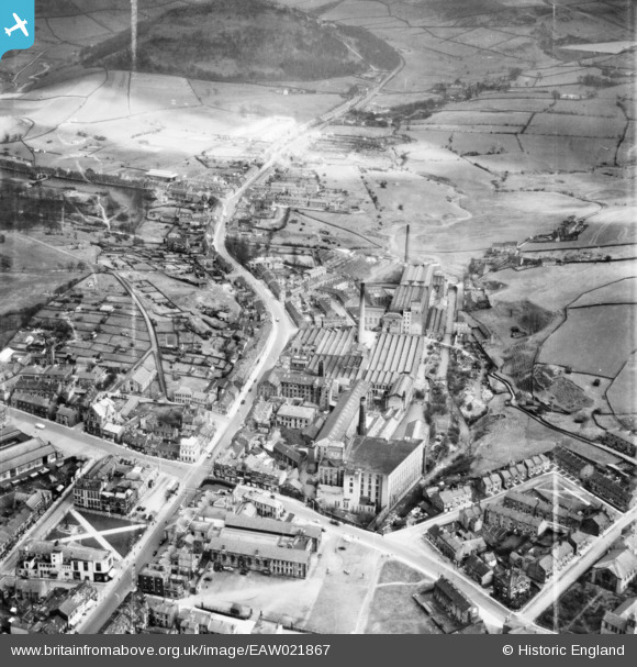 eaw021867 ENGLAND (1949). The Howard Town Cotton Mills, Glossop, 1949