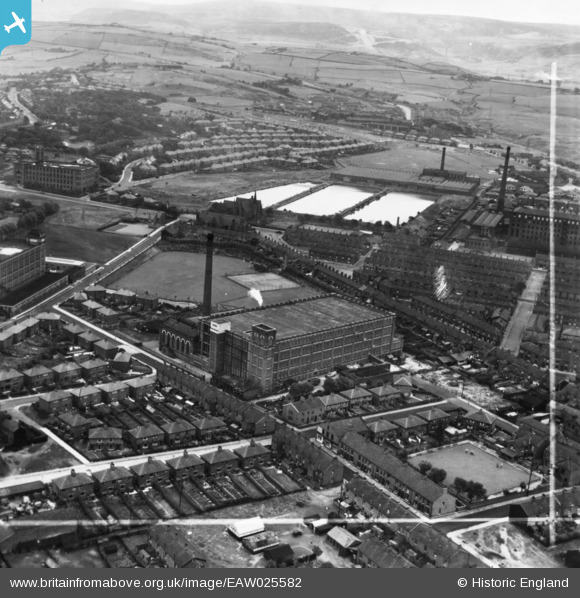 EAW025582 ENGLAND (1949). The Gallaher Ltd Works off Cedar Street and ...