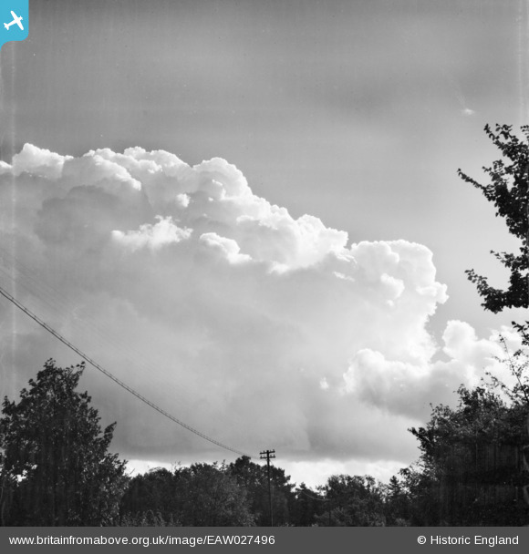eaw027496 ENGLAND (1949) [Unlocated]. Cloudscape probably over Hog Lane