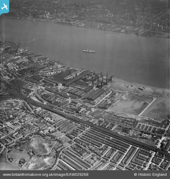 EAW029268 ENGLAND (1950). Cammell Laird and Co Ltd Shipbuilding and ...