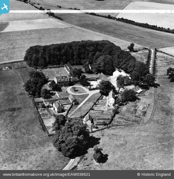 eaw038621 ENGLAND (1951). Pertwood Manor House and Farm, Higher ...