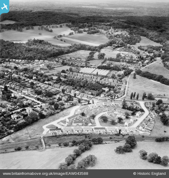EAW043588 ENGLAND (1952). Houses at Green Glade looking towards Epping
