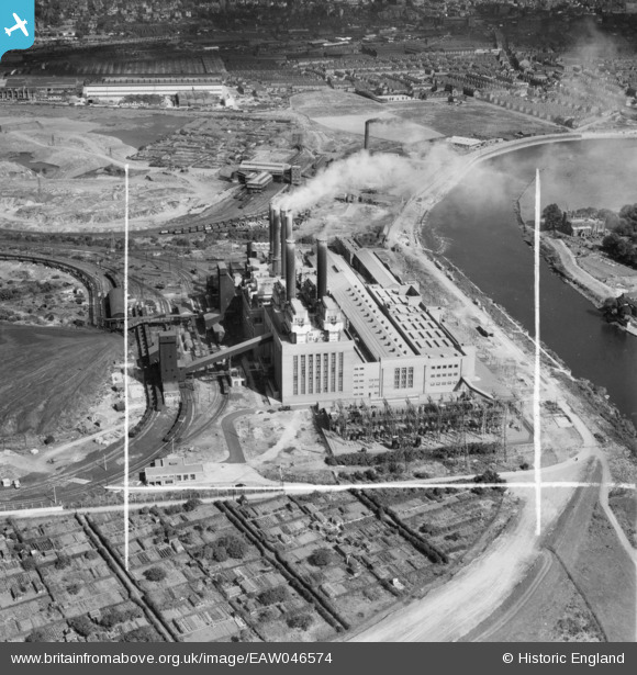 EAW046574 ENGLAND (1952). Wilford Power Station, Nottingham, 1952. This ...