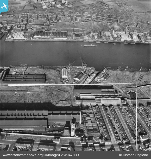 EAW047889 ENGLAND (1952). The Sterling Foundry Specialities Ltd Factory ...