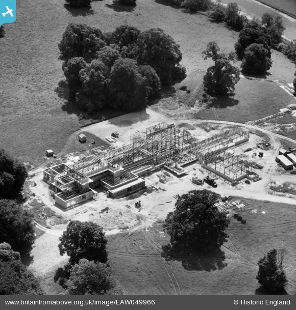 EAW049966 ENGLAND (1953). Blandford High School under construction