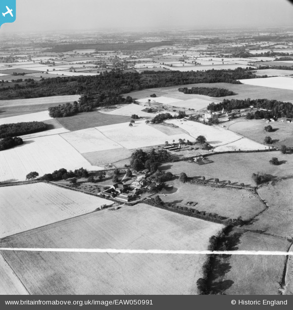 eaw050991 ENGLAND (1953). Park Farm, Bylaugh Hall and environs, Bylaugh ...