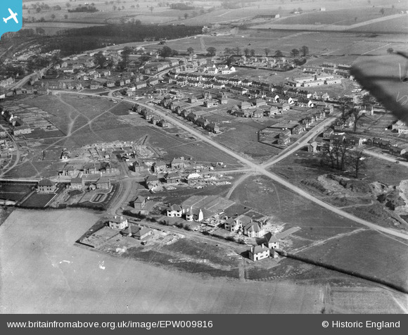 EPW009816 ENGLAND (1924). Valley Road and surroundings, Welwyn Garden ...