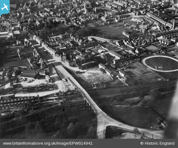 EPW014941 ENGLAND (1926). Burton End Bridge, Burton Street and Mill ...