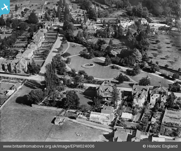 Epw024006 England 1928 Sidney Gardens Yeovil 1928 Britain From Above