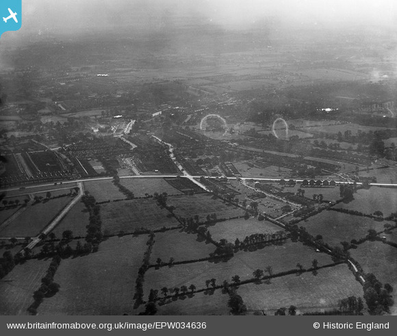 epw034636 ENGLAND (1930). New housing under development around Edgware ...