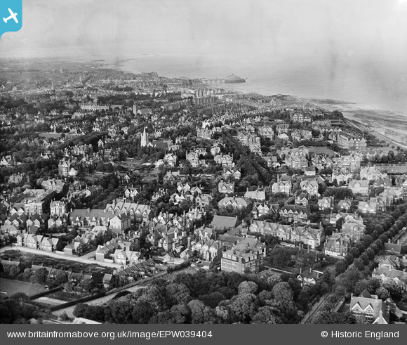 epw039404 ENGLAND (1932). Meads and the seafront, Eastbourne, from the ...