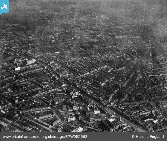 epw055662 ENGLAND (1937). Stepney around Beaumont Square and environs ...