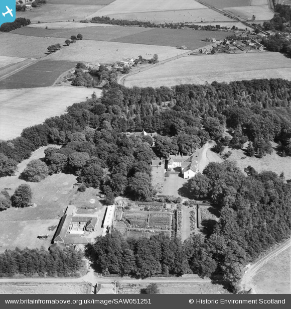 saw051251 SCOTLAND (1953). Affleck Castle and Home Farm, Monikie. An ...