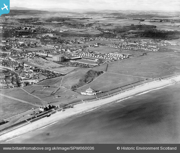 spw060036 SCOTLAND (1938). Aberdeen, general view, showing Broad Hill ...