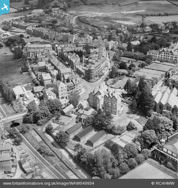 WAW049934 WALES 1953 View Of Commodore Llandrindod Wells waw049934-wales-1953-view-of-commodore-llandrindod-wells