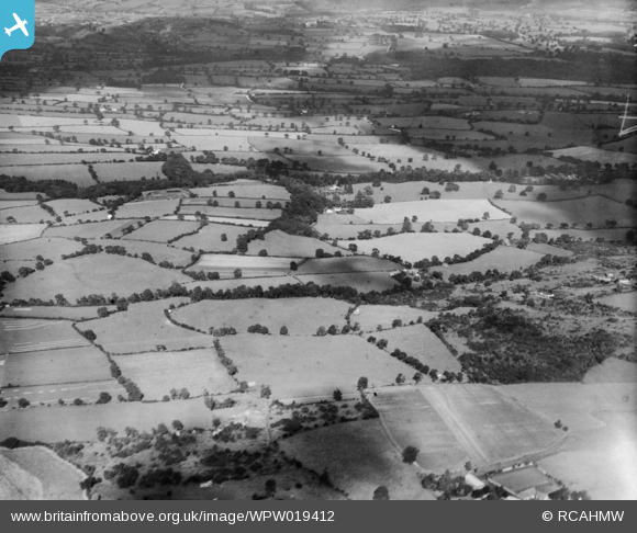 wpw019412 WALES (1927). View of Bronwylfa Hall, oblique aerial view. 5 ...