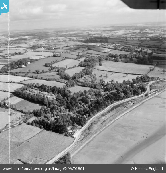 xaw018914 IRELAND (1948). House near Priests Hill, Cork, Ireland, 1948