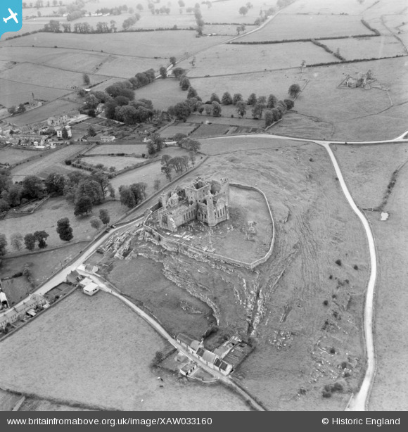xaw033160 IRELAND (1950). Cashel Castle, Cashel, Tipperary, Ireland ...