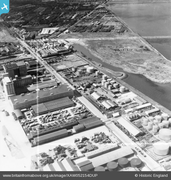 XAW052154DUP IRELAND (1953). Shell-Mex & BP Ltd., Property, Dublin ...