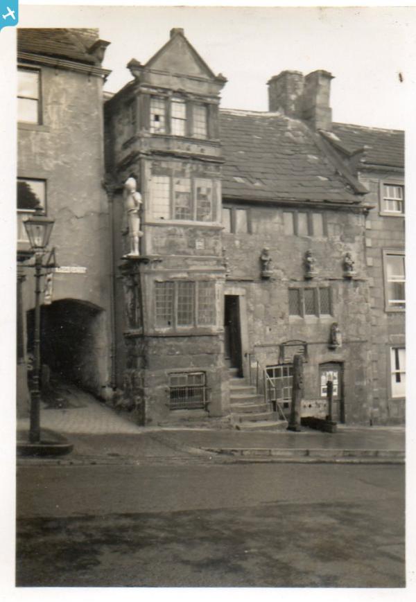 epw019876 ENGLAND (1927). Thorngate Mills and Thorngate Bridge, Barnard